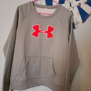 Under Armour Sweatshirt